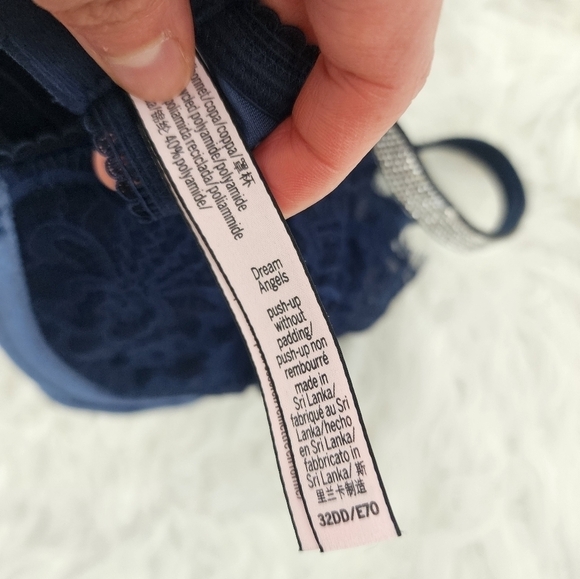 Victoria's Secret Dream Angels. Push up without padding. Lace. Rhinestone straps - Picture 7 of 7